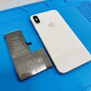 iPhoneXバッテリー交換修理