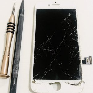 iPhone7 パネル交換