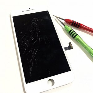 iPhone7Plus 液晶交換