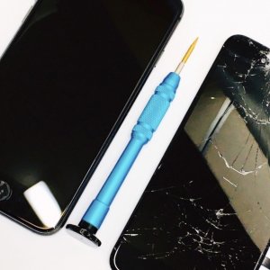 iPhone8 液晶交換