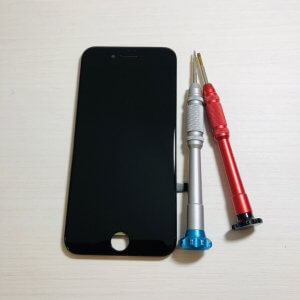 iPhone8液晶交換