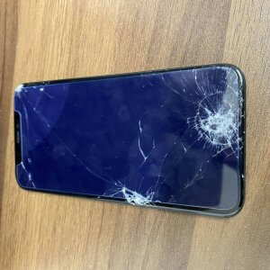 iPhone 11 pro 液晶交換