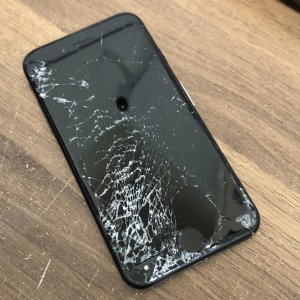 iPhone SE 2 液晶交換