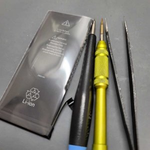 iPhoneXR バッテリー交換