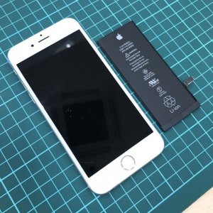 iPhone6s バッテリー交換