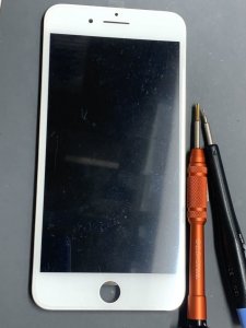 iPhone8plus フロントパネル交換