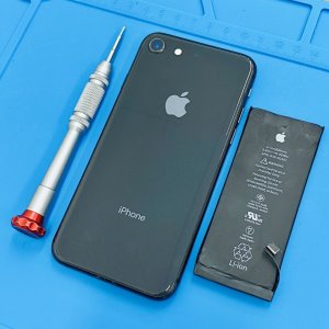 iPhone8 バッテリー交換修理