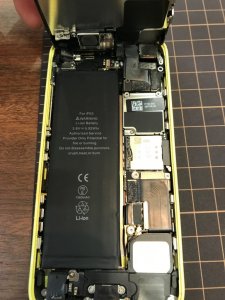 iPhone5C バッテリー