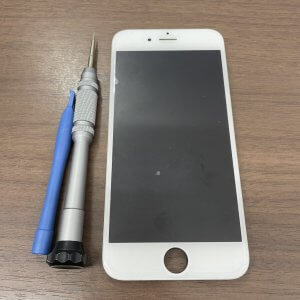 iPhone7 液晶交換