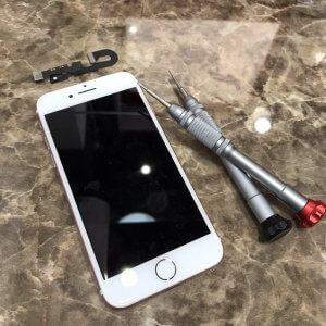 iPhone8 近接センサー