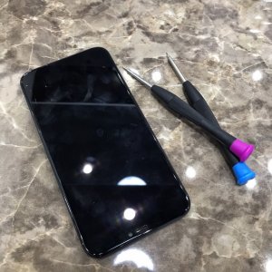 iPhone11 液晶交換