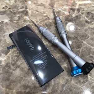 iPhone6s バッテリー交換
