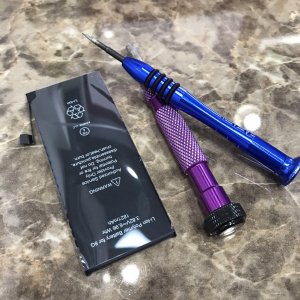 iPhone8 バッテリー交換