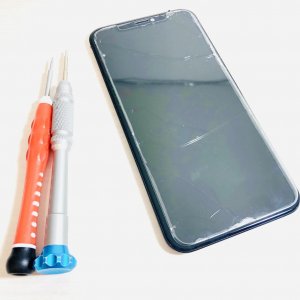 iPhone11 (アイフォン11) ガラスパネル交換