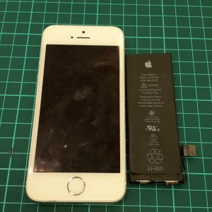 iPhoneSE バッテリー交換