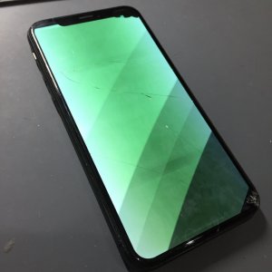 iPhoneXS 液晶交換