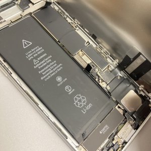 iPhoneSE2 バッテリー交換修理