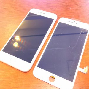 iPhone 8 液晶交換修理