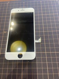 iPhone 8 パネル交換