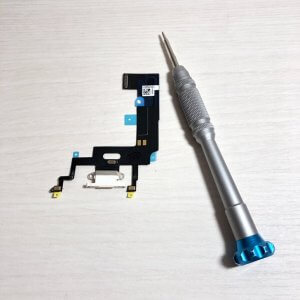 iPhoneXR ライトニング