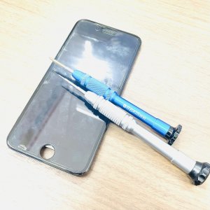 iPhone7 液晶交換