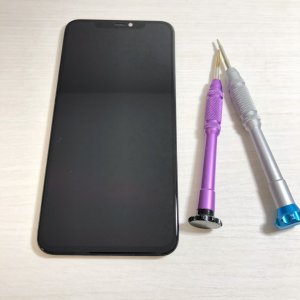 iPhone11ProMaxフロントパネル交換