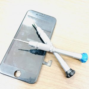 iPhone7 液晶交換