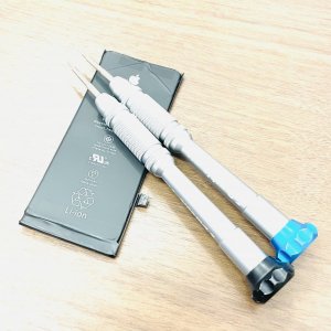 iPhone8 バッテリー交換
