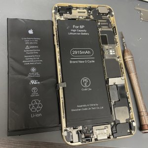 iPhone6Plus バッテリー交換
