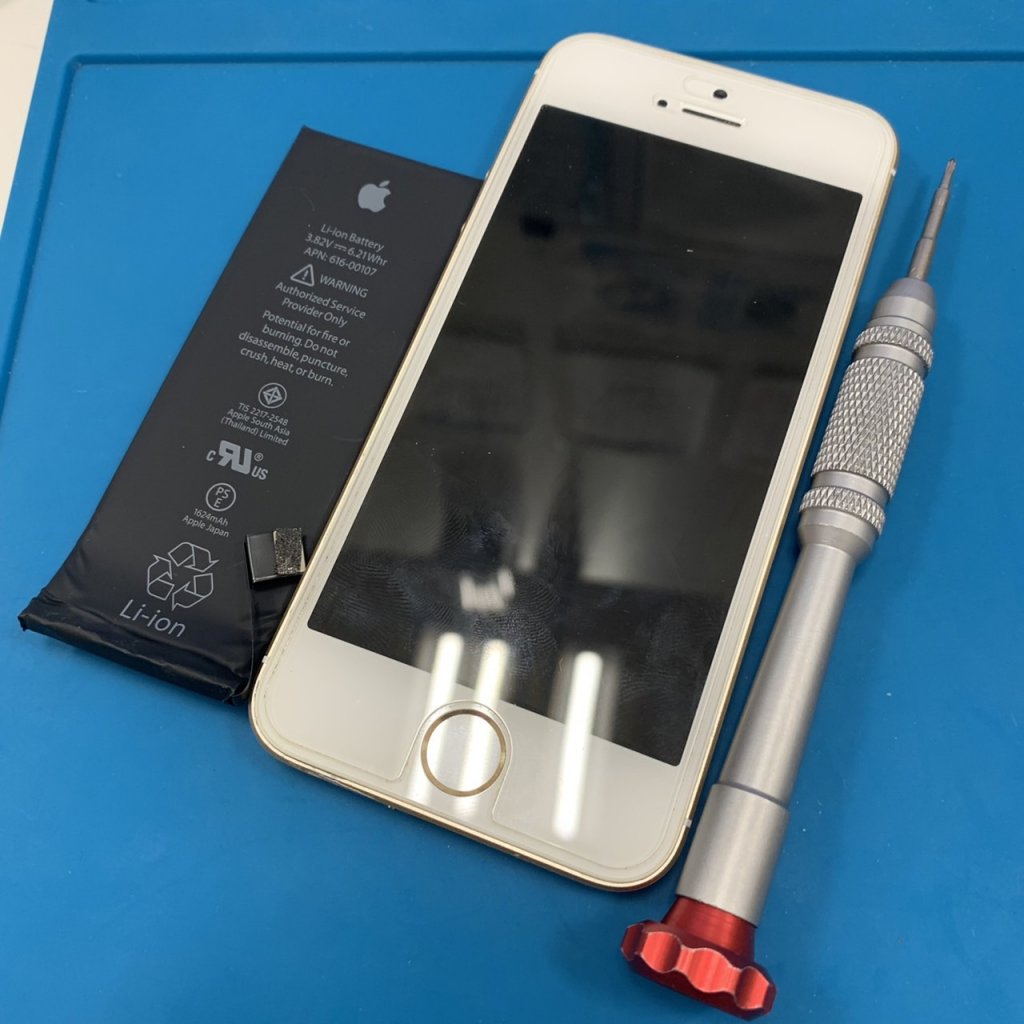 iPhoneSEバッテリー交換修理