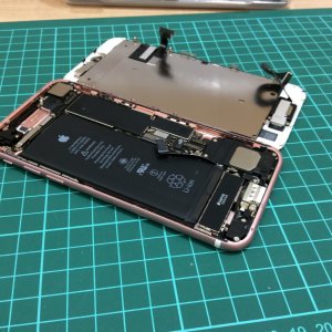 iPhone7 バッテリー交換