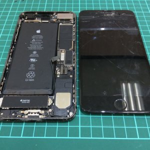 iPhone7plus 液晶交換