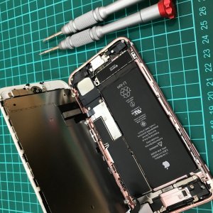 iPhone7 バッテリー交換