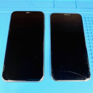 iPhone11 パネル交換修理