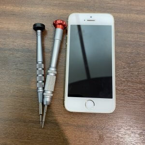 iPhoneSE バッテリー交換