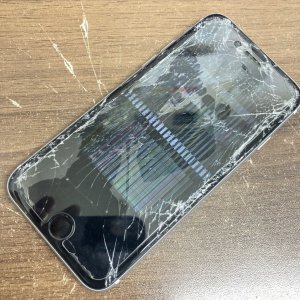 iPhoneSE2 液晶画面 交換修理