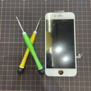 iPhone 8液晶交換
