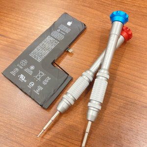 iPhoneXs バッテリー交換修理