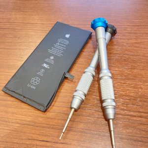iPhone 7 plus バッテリー交換修理