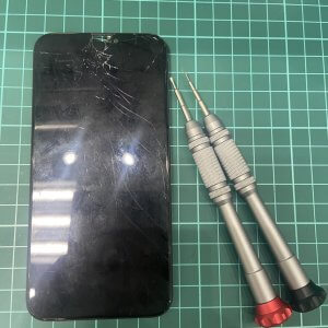 iPhoneXS　液晶交換