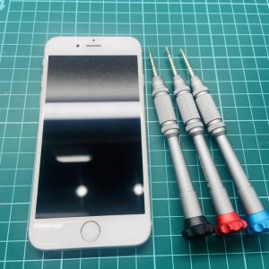 iPhone６S　ガラスパネル交換