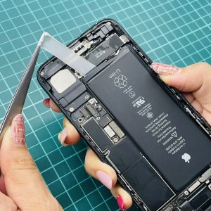 iPhone7 バッテリー交換