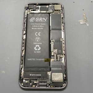 iPhone 8 バッテリー交換