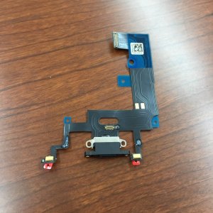 iPhoneXR ライトニング交換