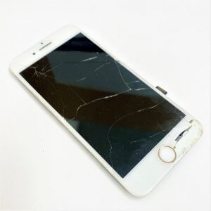 iPhone 8 フロントパネル交換