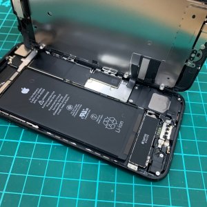 iPhone7　バッテリー交換