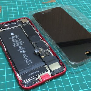 iPhoneSE2 液晶交換