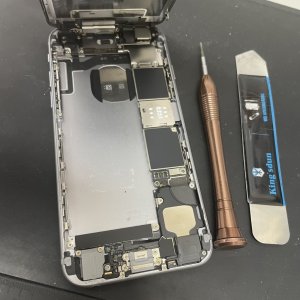 iPhone6s バッテリー交換