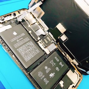 iPhoneXSmax バッテリー交換