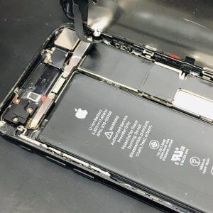 iPhone7 水没復旧修理